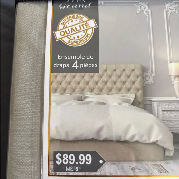 NWT bed sheets.  King size - Picture 2 of 4